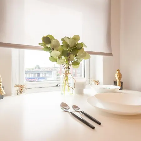 شقة Pass The Keys The Couples Nest Close To Leeds Centre
