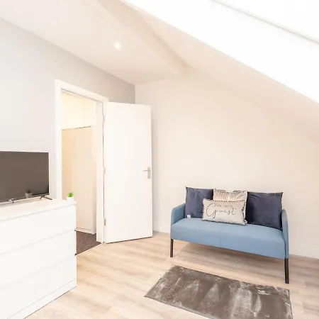 Pass The Keys The Couples Nest Close To Leeds Centre ليدز